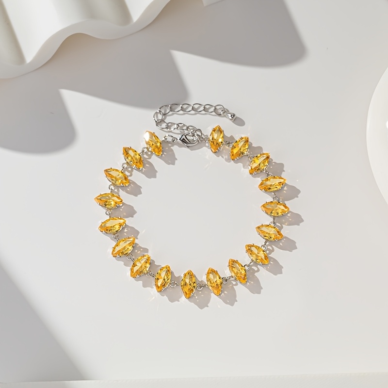 Women's Horse-Themed Bracelet with Horse Eye Charms